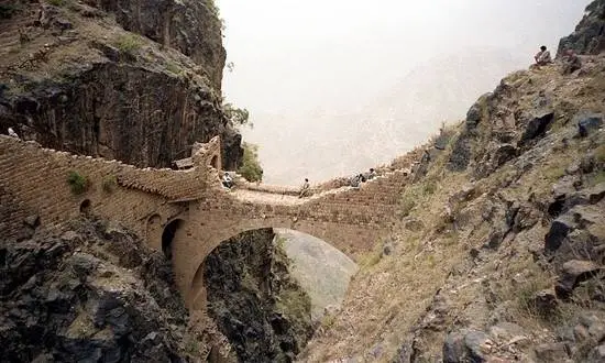 Shahara-Brücke Jemen