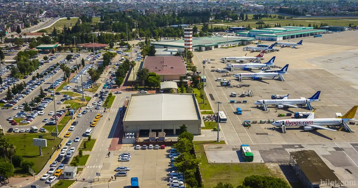 aeroporto di adana