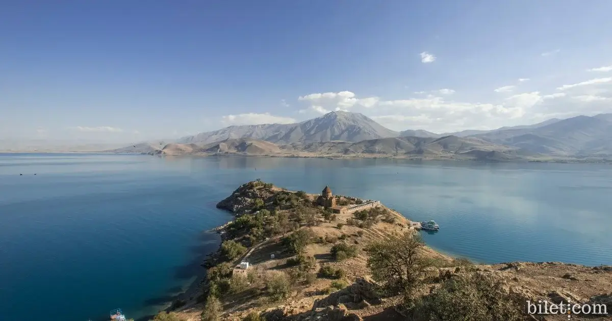akdamar adası