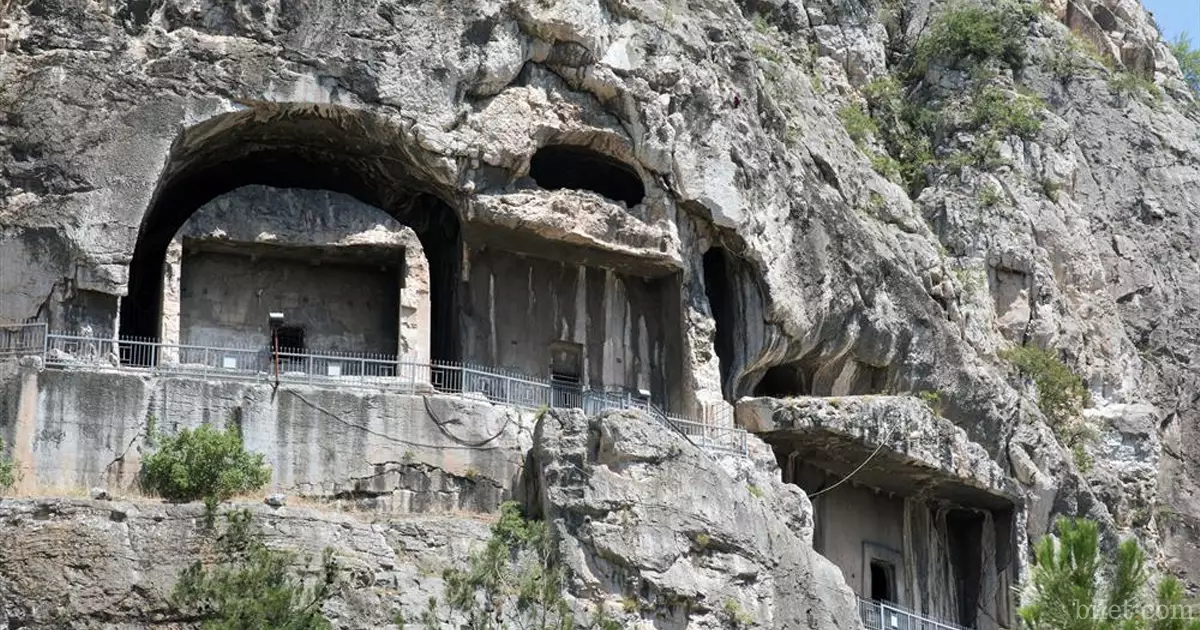 tumbas de roca del rey amasya