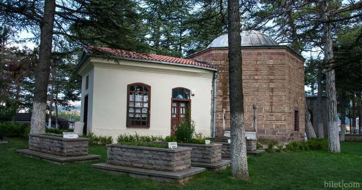 ertugrul gazi tomb