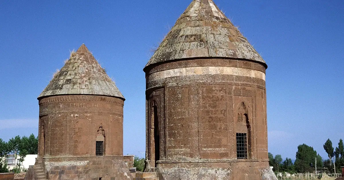 çifte kümbetler bitlis