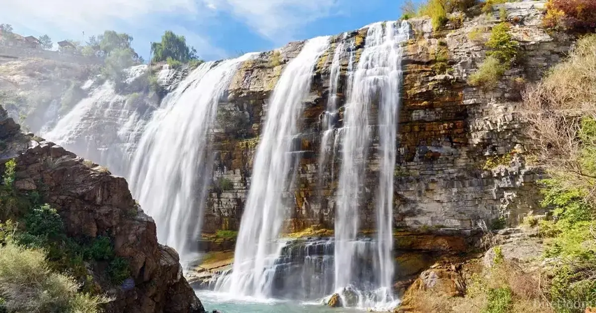 Tortum Waterfall