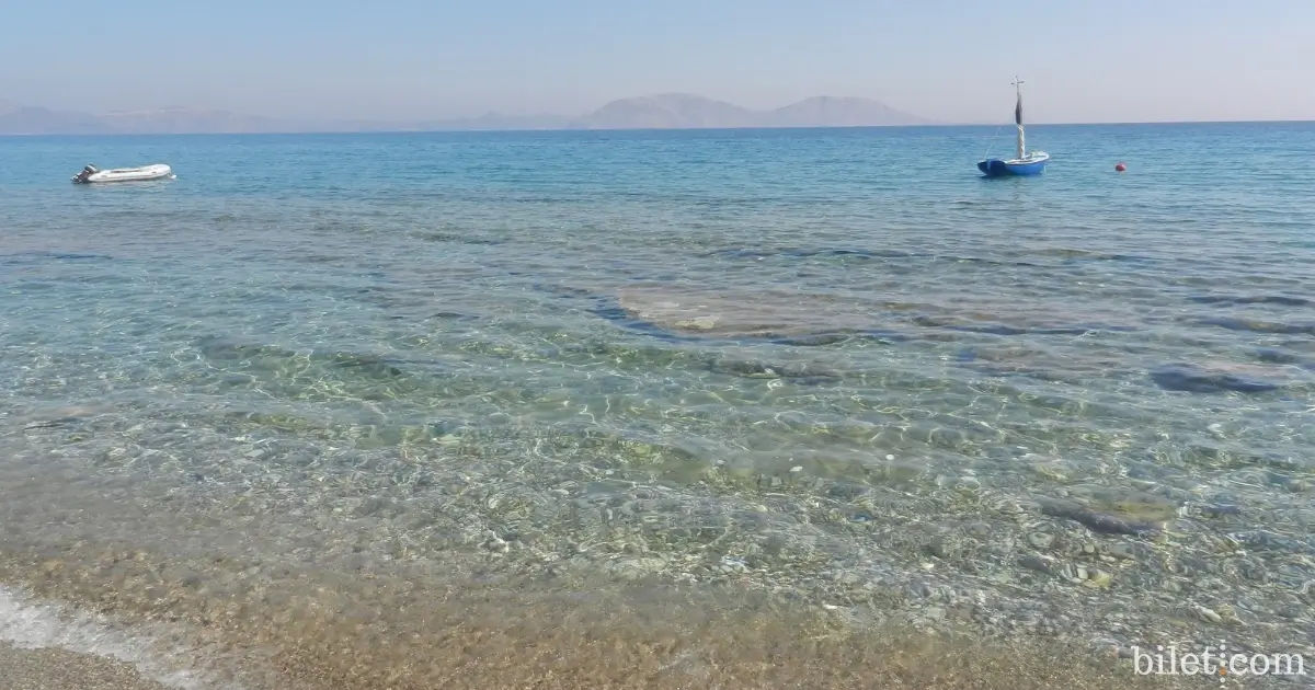 Faros Beach