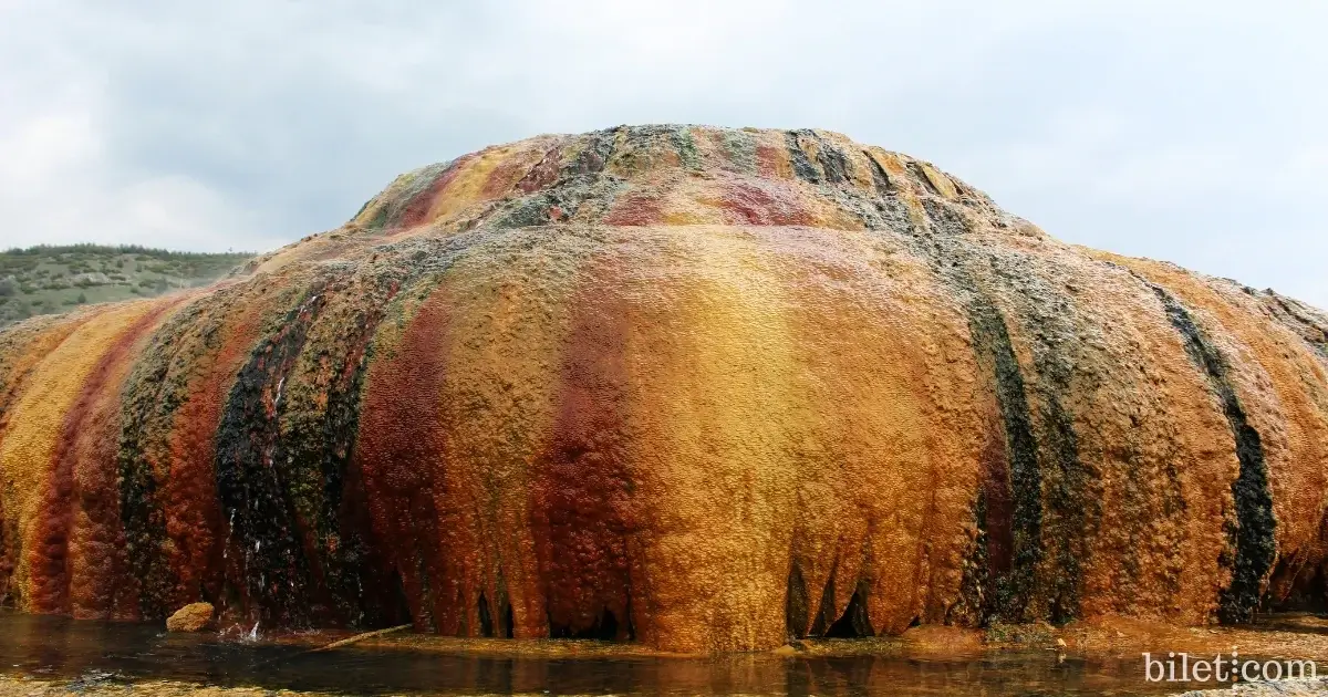 Ιαματικές Πηγές Καραχαγίτ