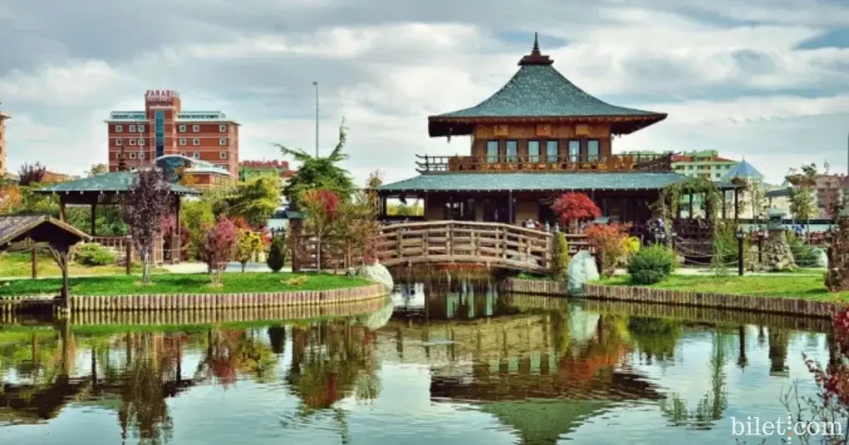 Ιαπωνικό Πάρκο Κιότο, Κόνια