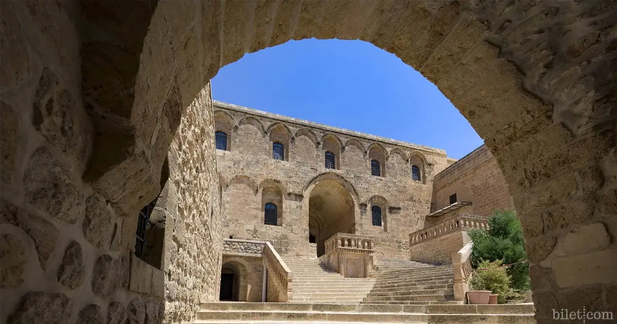 mardin deyrulzafaran manastırı