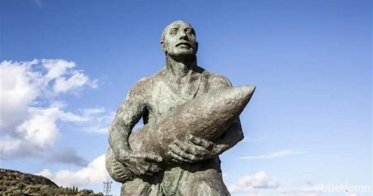 Corporal Seyit statue