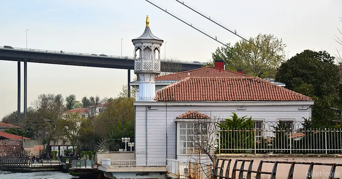 uryanizade mosque kuzguncuk