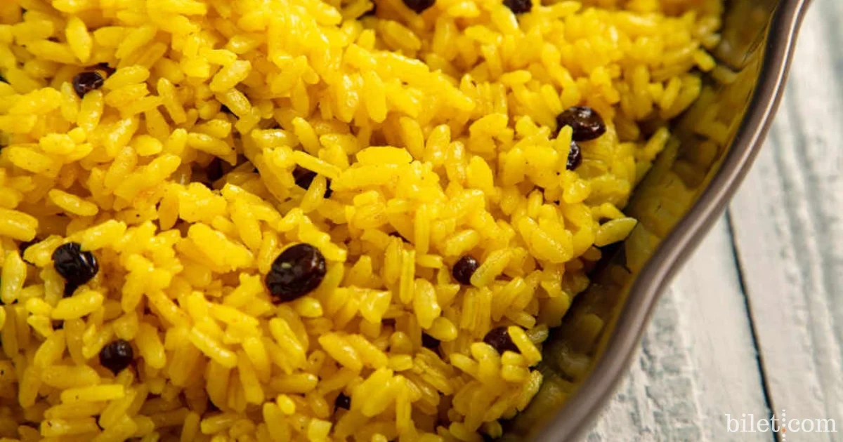 rice with turmeric