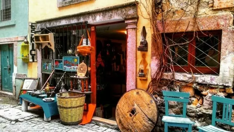 Bazar de antigüedades de Ayvalık