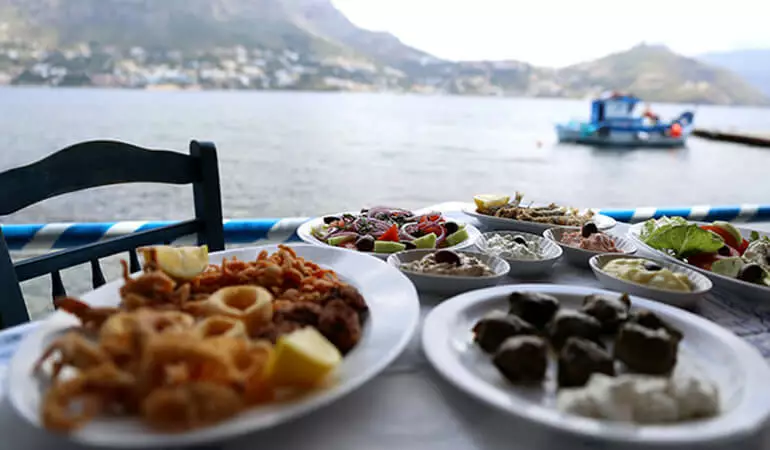 Lesbos adaları restoranları