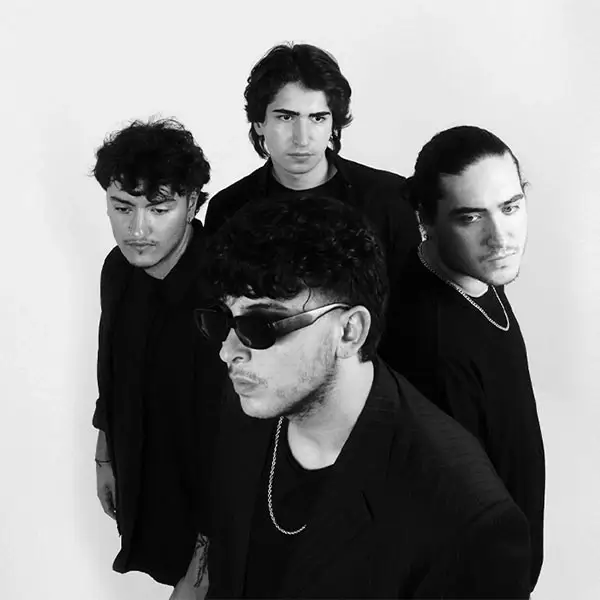 Kırık Pena & Ahali