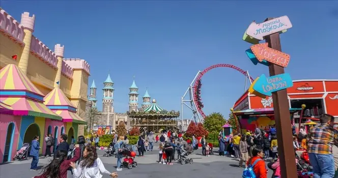 VIALAND Theme Park Ticket - 2